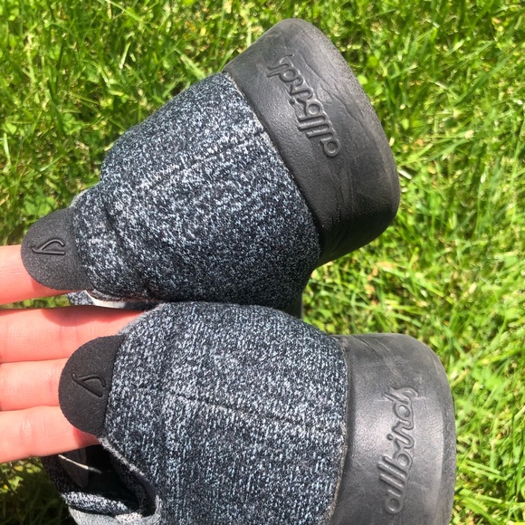 Allbirds Dark Gray Wool Runners - Picture 5 of 9